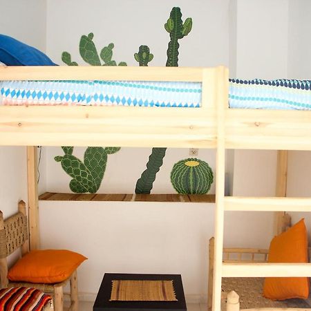 Ifni Surf Hostal シディ・イフニー エクステリア 写真
